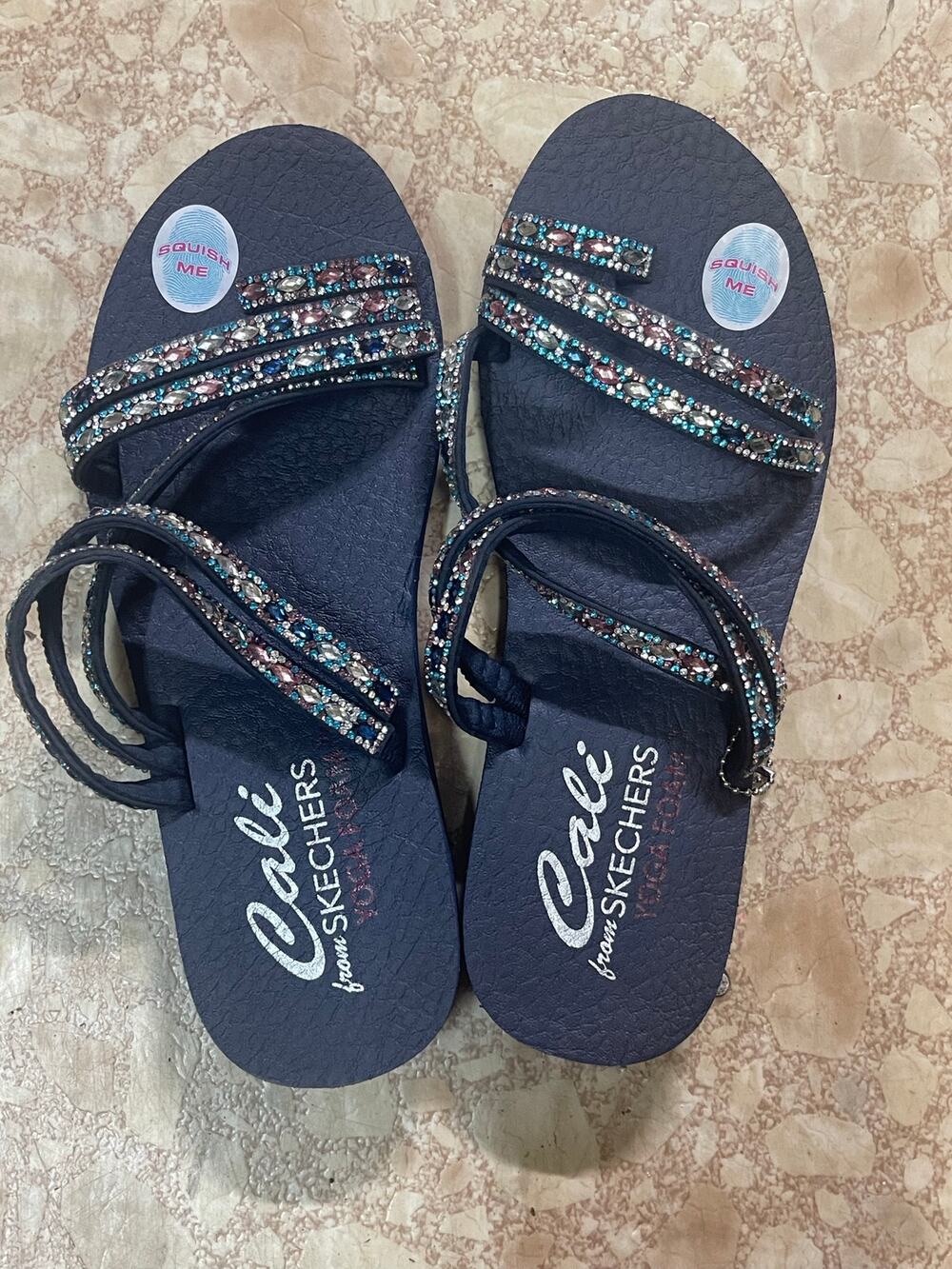 Women’s Skechers Cali Meditation NEW Blue Sparkling Rhinestones straps Size 9